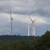 Der Biberbacher Gemeinderat stimmt gegen die zwölf geplanten Windräder der Firma GP Joule. Das Landratsamt Augsburg muss jetzt den nächsten Schritt machen. 