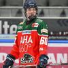 Ein Augsburger Nachwuchsspieler erhält einen Vertrag bei den Augsburger Panthern: Der 16-Jährige wird in der kommenden Saison auch in der DEL spielen können.