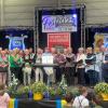 Der Seniorennachmittag des Landkreises Günzburg fand im Rahmen des Festes Gundremmingen statt. Auch der Seniorenchor hatte einen Auftritt.