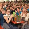 Beste Stimmung herrschte im Festzelt des Brauereifests in Baar, als am Samstagabend die schönsten Maibäume prämiert wurden.